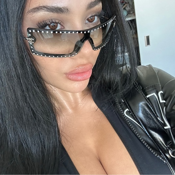 Vintage Chanel Swarovski Crystal rhinestone sunglasses 5077-B - Picture 3 of 13